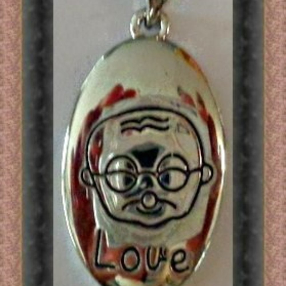 18KRP Love Grandpa Granddaddy Old Man Design Necklace For Kids